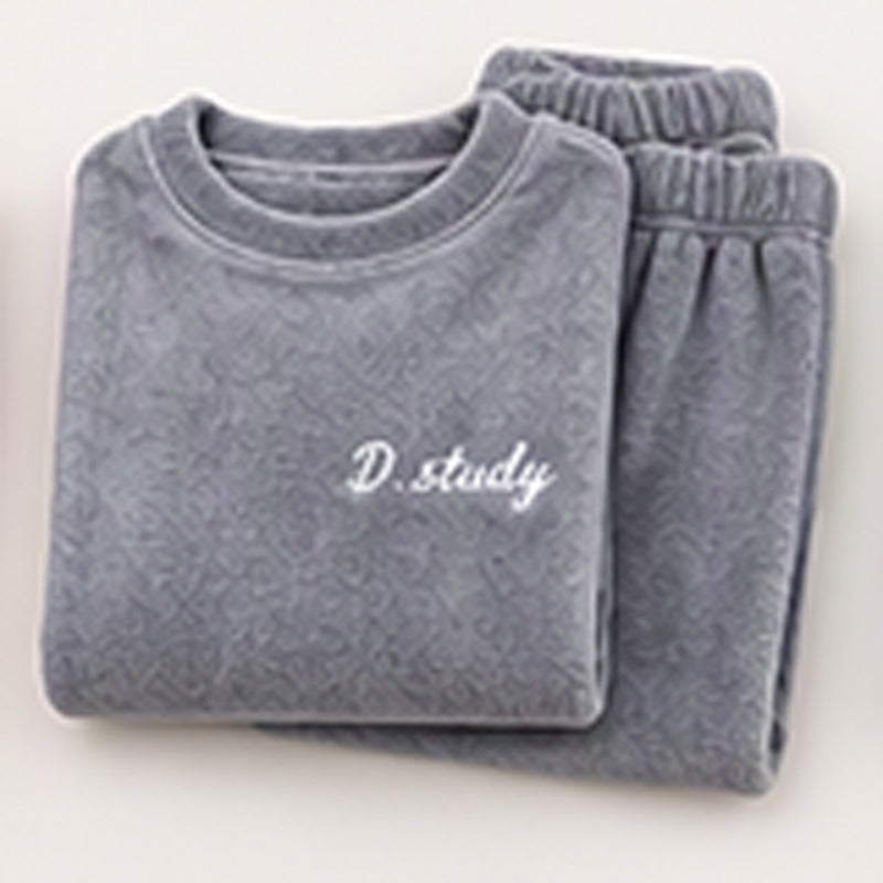 ❄️ Women's Ultra-Soft Coral Velvet Thermal Pyjama Set – Plush & Cosy 🧸